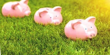 How to Save Money and Still Have Fun While RV Camping